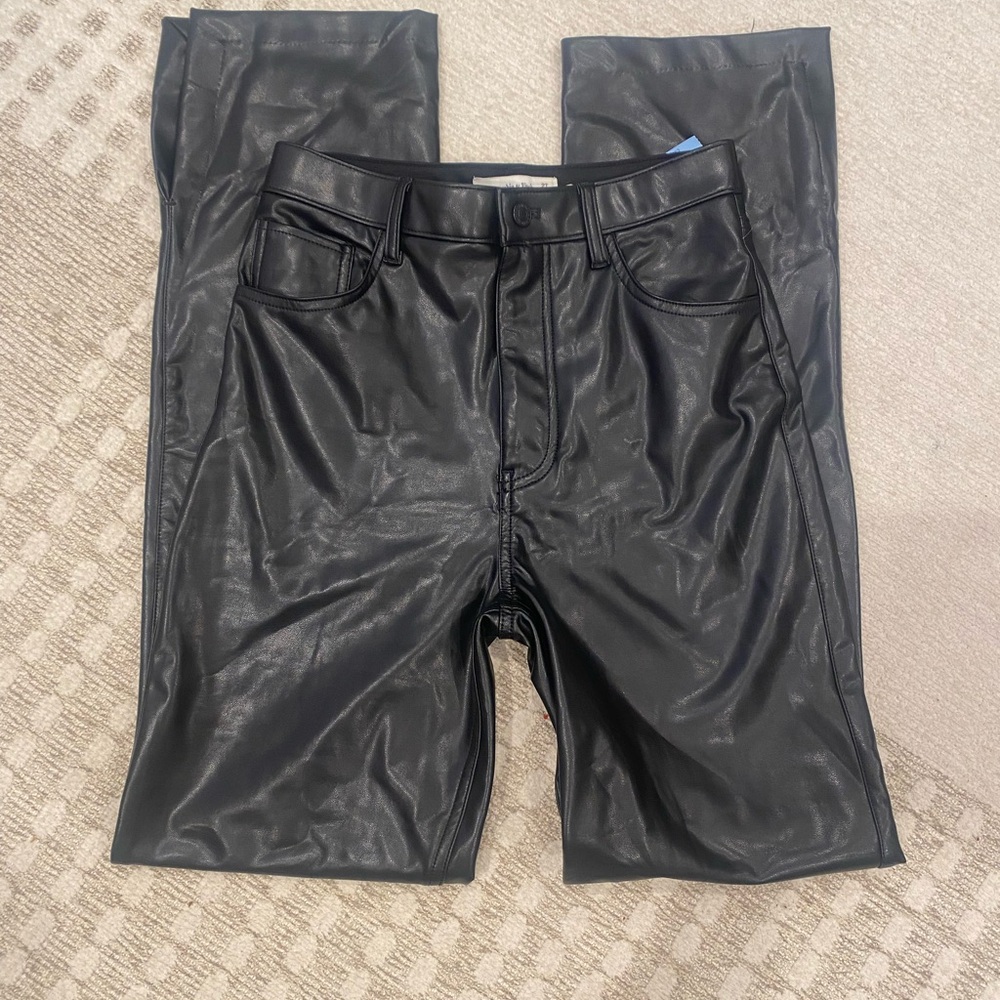 Abercrombie and Fitch 90s Straight Ultra High Rise Vegan Leather Pants; 4 long